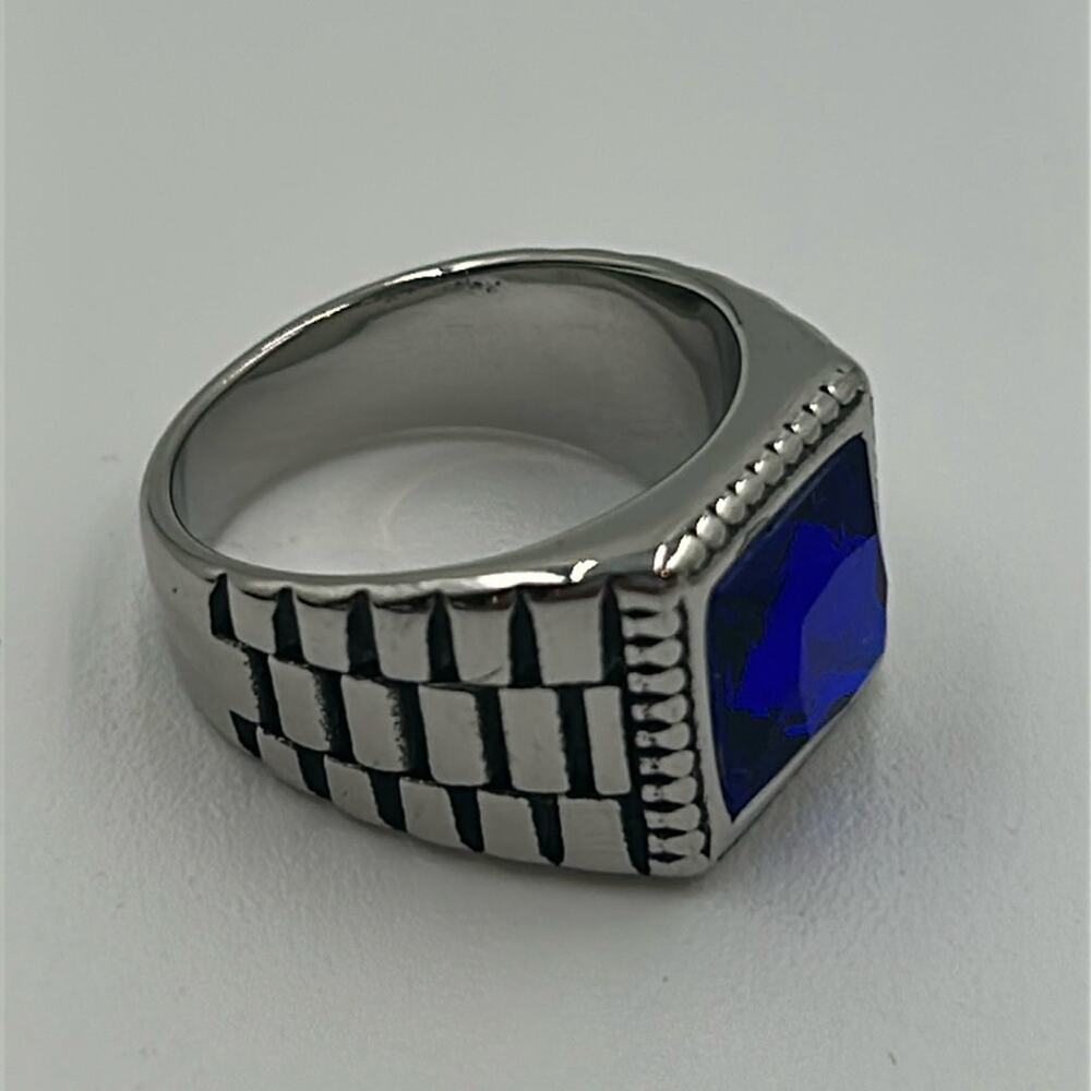 Royal Blue Cubic Zirconia Handmade Men's Ring Size 10 1/2 NWT